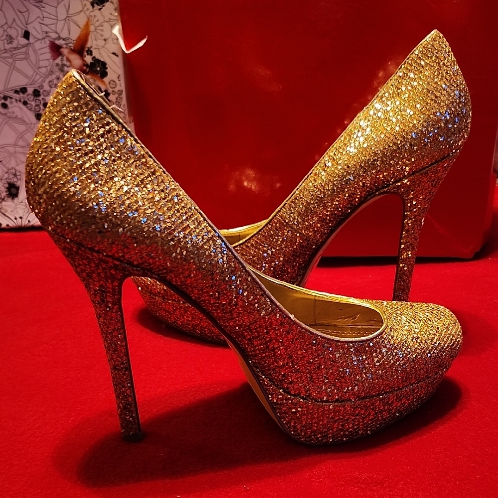 Gold Glitter High Heels